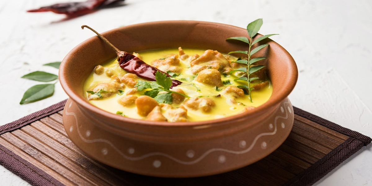 kadhi pakoda